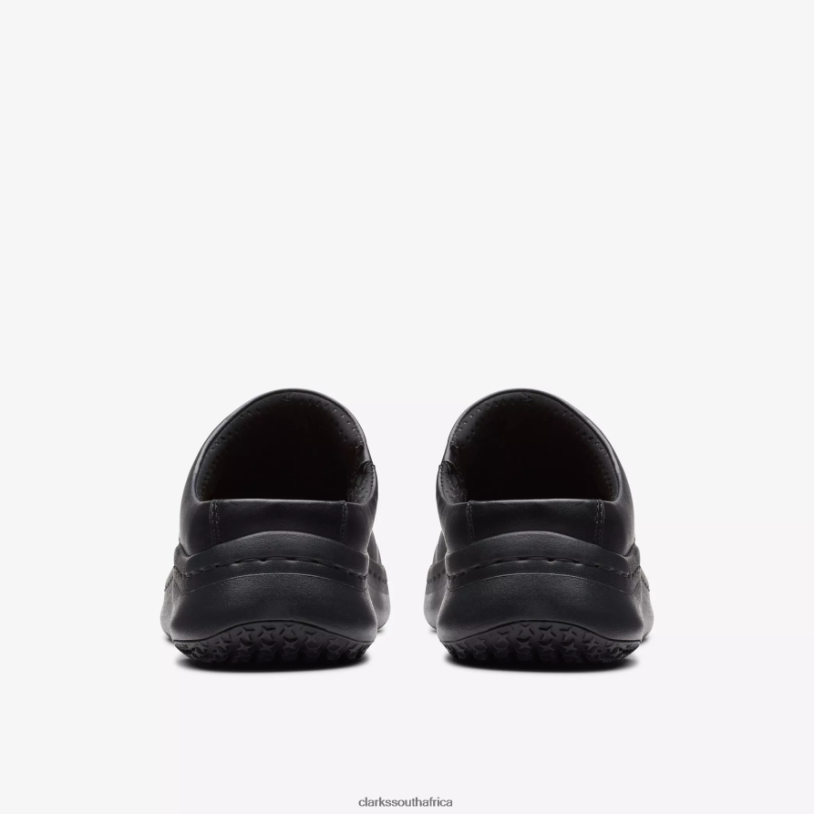 2Z8V2H556 Clarks Pro Clog Clarks Black Leather